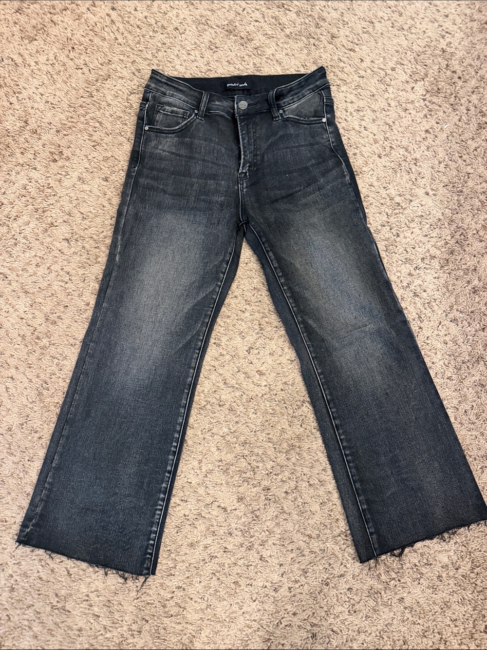 Risen Black Wide-Leg Raw-Hem Jeans